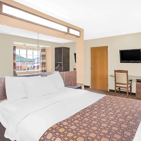 Microtel Inn & Suites By Wyndham Franklin Exterior foto