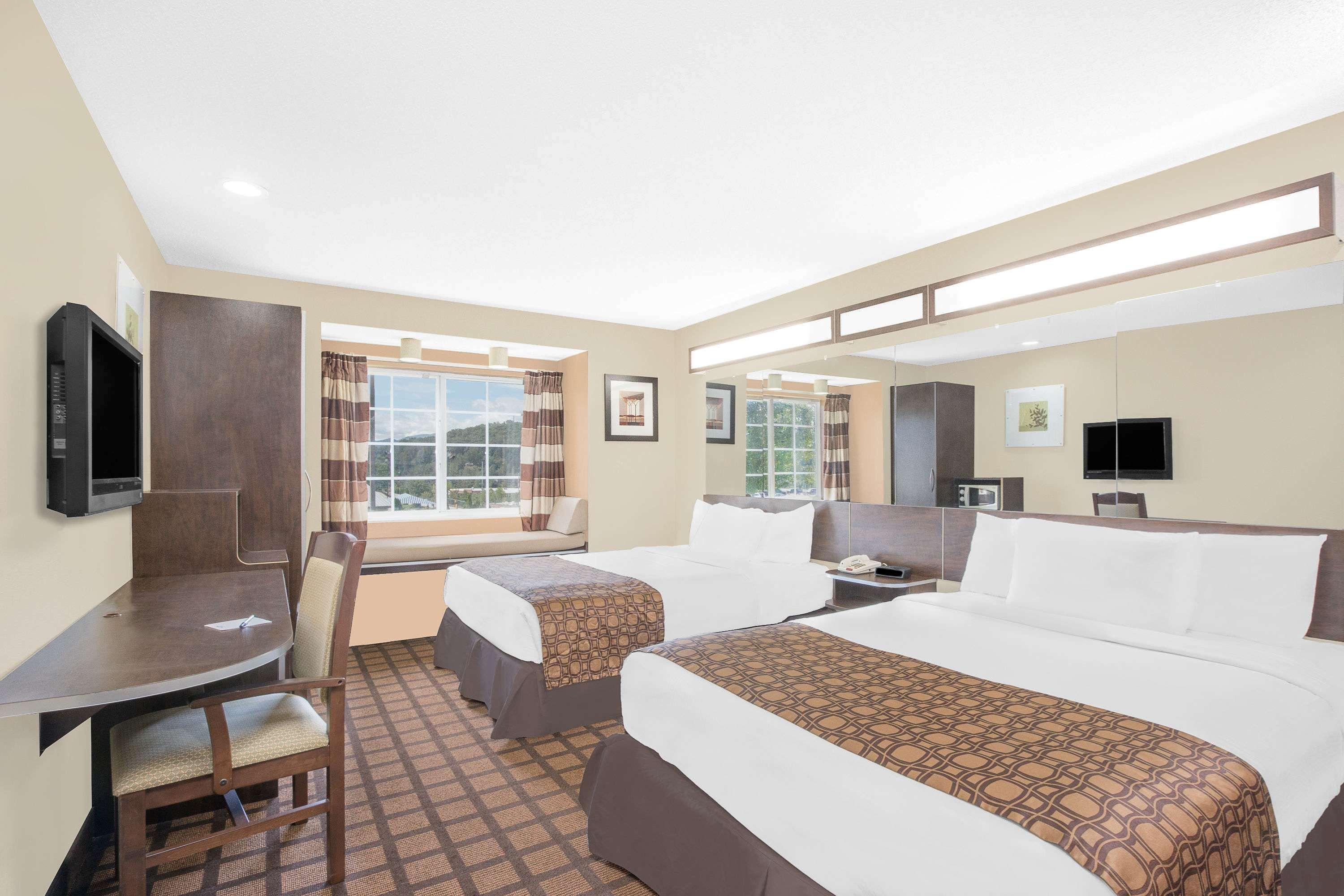 Microtel Inn & Suites By Wyndham Franklin Exterior foto