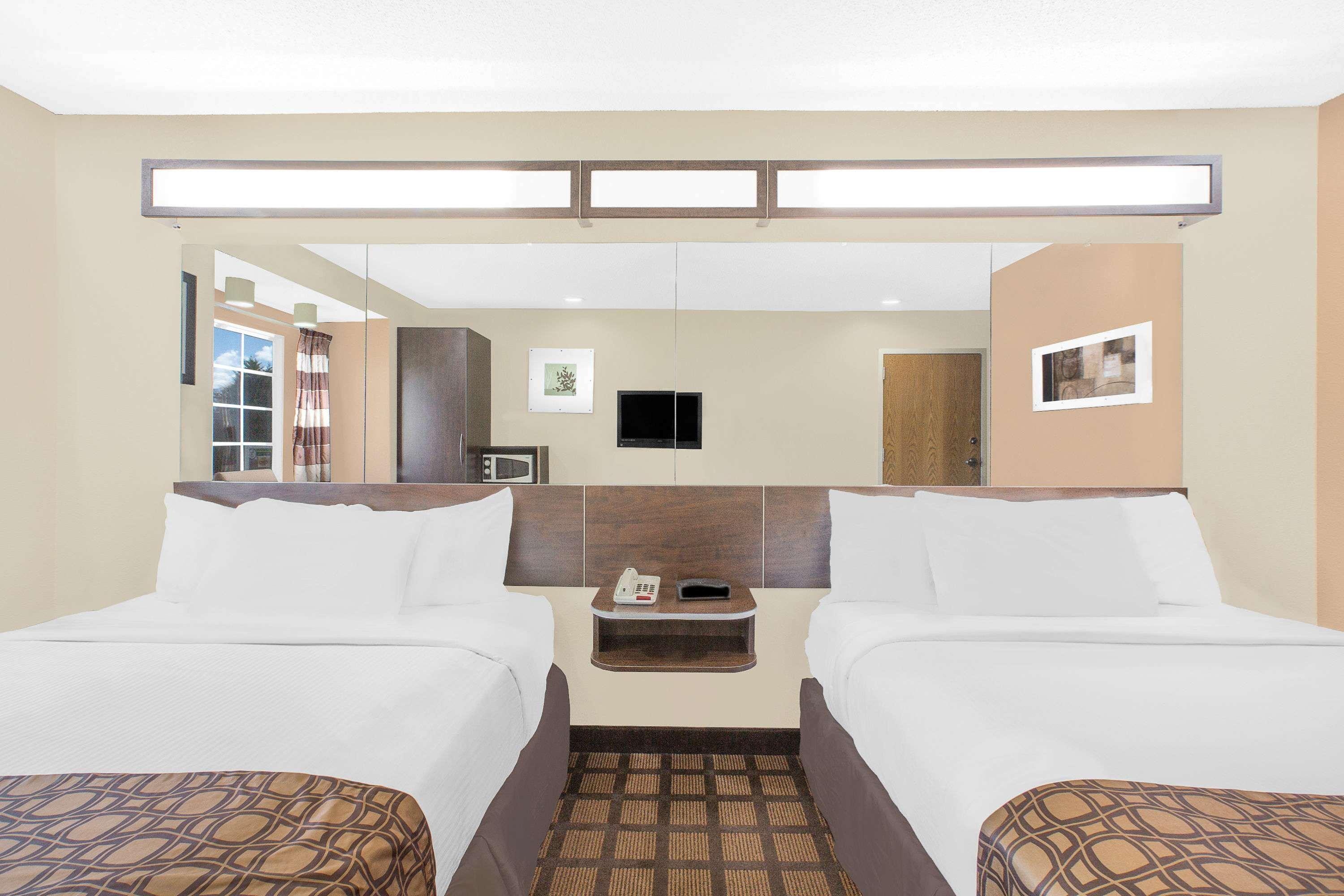 Microtel Inn & Suites By Wyndham Franklin Exterior foto